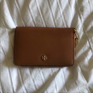 Tory Burch wallet